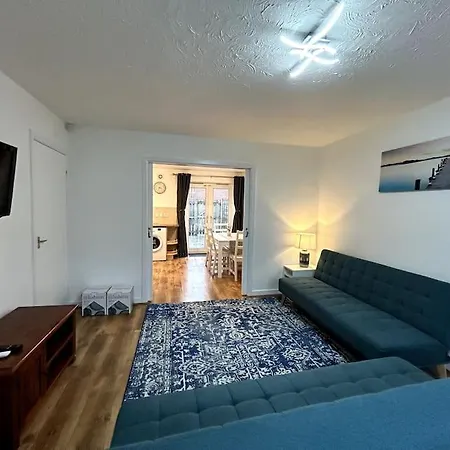 Lovely House Near Centre Dom wakacyjny *