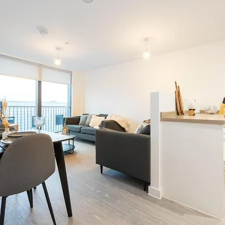 Apartament Modern 1-bed In Salford Manchester