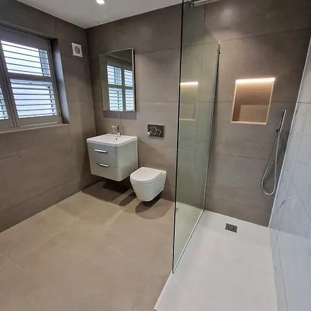 Сasa de vacaciones Luxury 5 Star Didsbury By Superhost