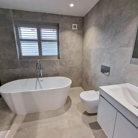 Сasa de vacaciones Luxury 5 Star Didsbury By Superhost Mánchester