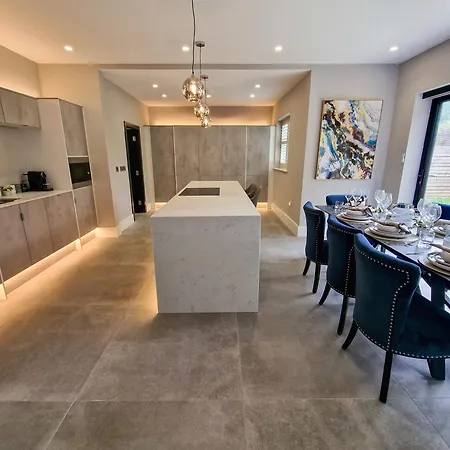Luxury 5 Star Didsbury By Superhost Сasa de vacaciones