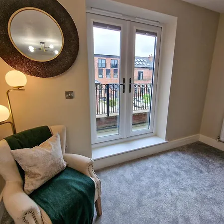 Luxury 5 Star Didsbury By Superhost *