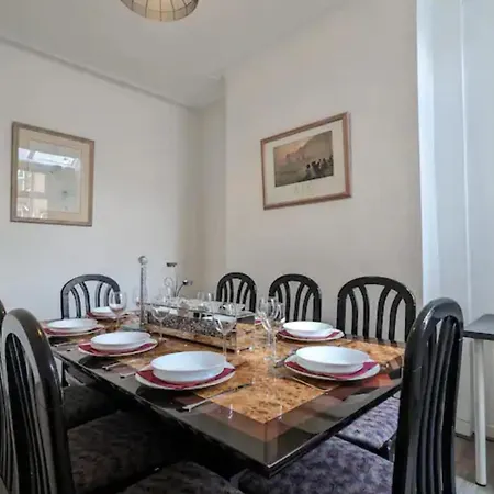 Ashfield 3 Bed 1 Bath Longsight מנצ'סטר