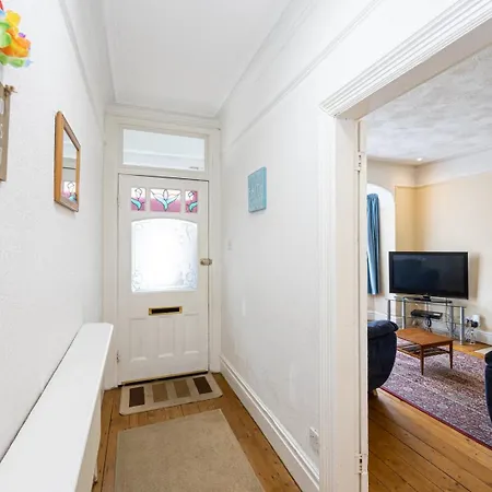 Casa de Férias Guestready - Enchanting Life In Gorse Hill