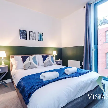 Apartment 2Bdr Apartment By Vista Stays Short Lets & Serviced Accommodation Manchester With Pool Table & Free Wifi