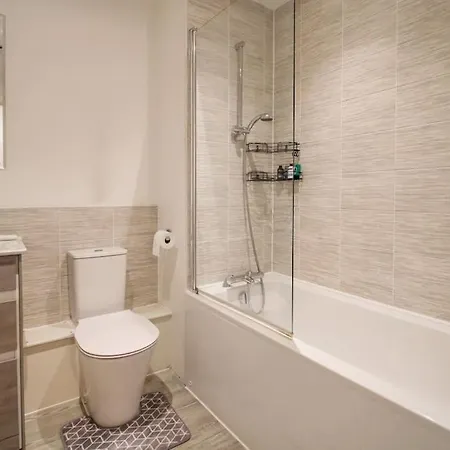 Luxury Flat - Greater *