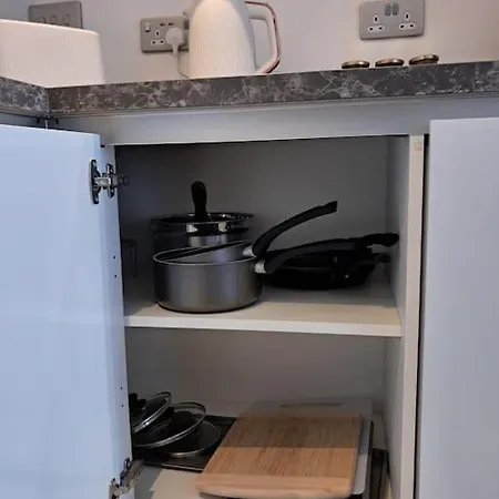Spacious 2 Bed Duplex Salford M5 * マンチェスター