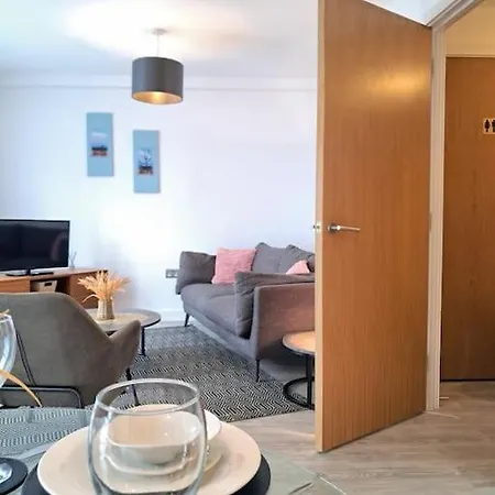 Spacious 2 Bed Duplex Salford M5 Apartmán Manchester
