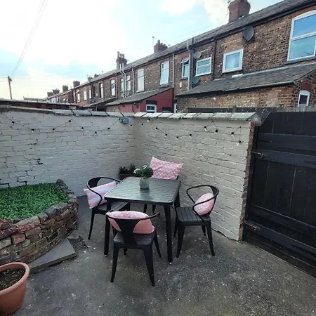 Ideal Near Etihad Feriehus Manchester