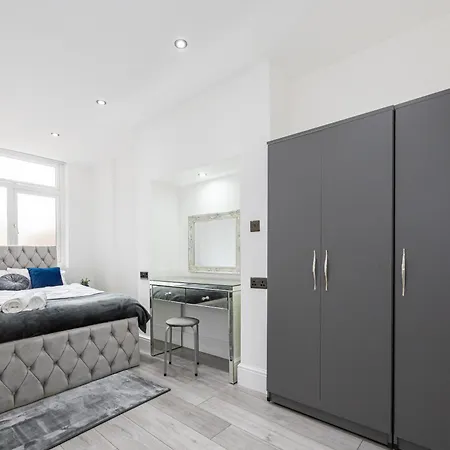 Westpoint Luxury Apartmán