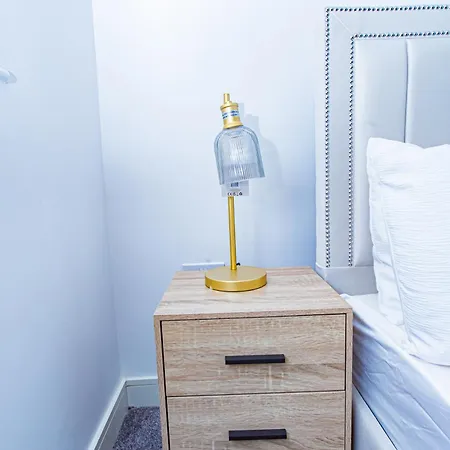 The Edge - Enjoy A Luxury * Manchester