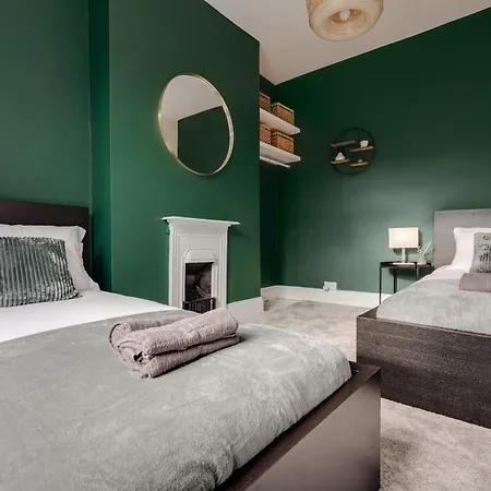 Park View * Manchester