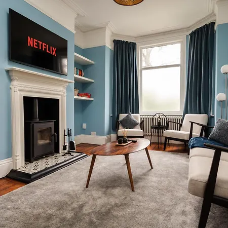 Park View * Manchester