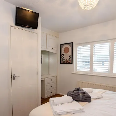 Guestready - Charming Retreat Near Salford Quays מנצ'סטר