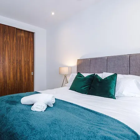 Media - Skyline View *