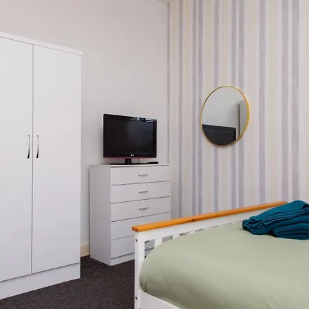 2bd Cozy Retreat With Parking Апартаменты *