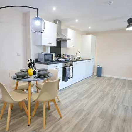 Pass The Keys Free Parking New Build Mins From Manc Old Traff Apartmán *