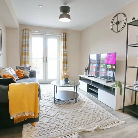 Pass The Keys Free Parking New Build Mins From Manc Old Traff * Manchester