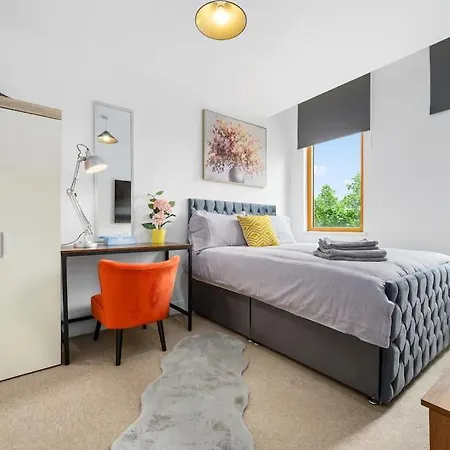 Piccadilly Luxury Three Bedroom マンチェスター