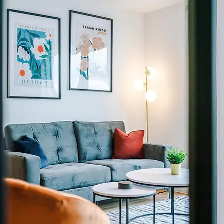 Parking - Lastmindeals - 2bed *