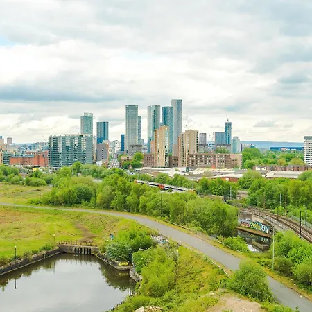 Parking - Lastmindeals - 2bed * Manchester