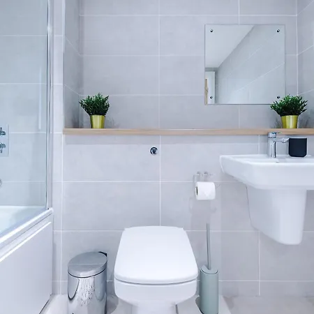 Parking - Lastmindeals - 2bed