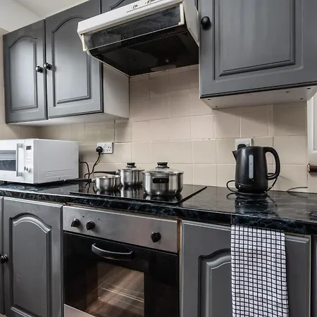 Holiday home Comfy 3br - Pool Table - Games - Sleeps 8