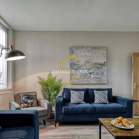 Spacious 5br - - Ao, Etihad&trafford - Parking Сasa de vacaciones