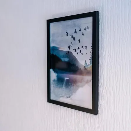 Beautiful Modern Home, Sleeps 8, Free Parking Prázdninový dům Manchester