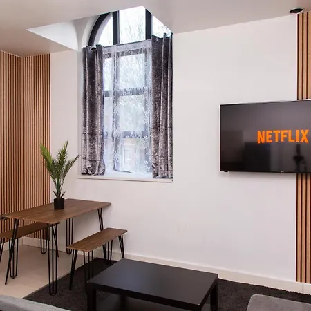 Salford Free Parking Apartman *