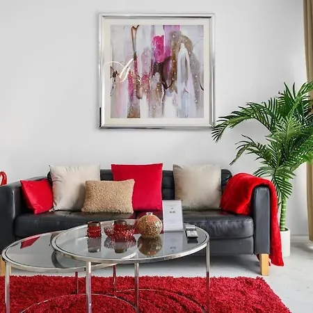 דירה Cityfront Luxe Near Centre Facing Etihad & Coop Live, Free Parking