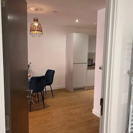 Spacious In The Heart Of Apartment Manchester