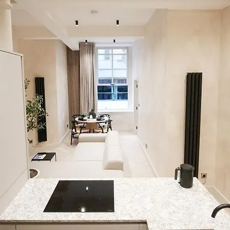 Апартаменты Japandi By The Heim Residences