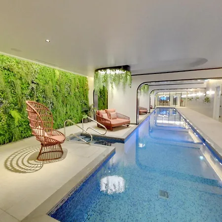 Zen Retreat Penthouse - Panoramic Views Pass The Keys
