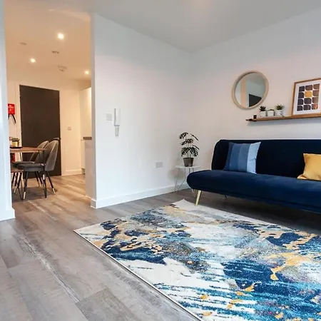 Superb 2 Bed Flat 5min To Old Trafford Stadium * Manchester