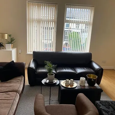 Urban Stylish Luxury Large 1-bed - Close To Centre, Old Trafford, Emirates Old Trafford And מנצ'סטר