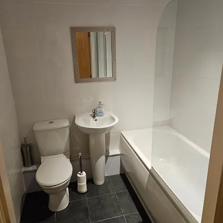 アパート Two Bedrooms Center マンチェスター