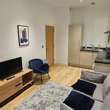 Two Bedrooms Center *