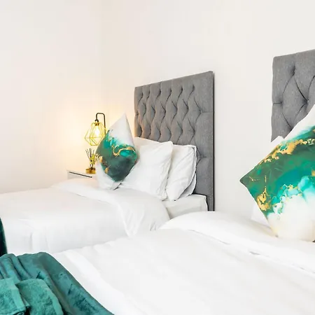 Modern Centre With Smart Technology *