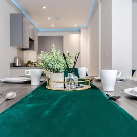 Lejlighed Modern Centre With Smart Technology Manchester