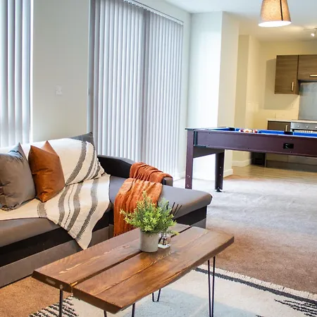 Riverside - Peaceful Escape Apartment *