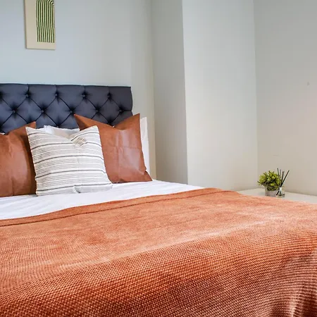 Riverside - Peaceful Escape