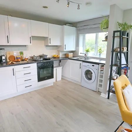 아파트 Pass The Keys Stylish Flat With Parking Close To Coop Arena 맨체스터