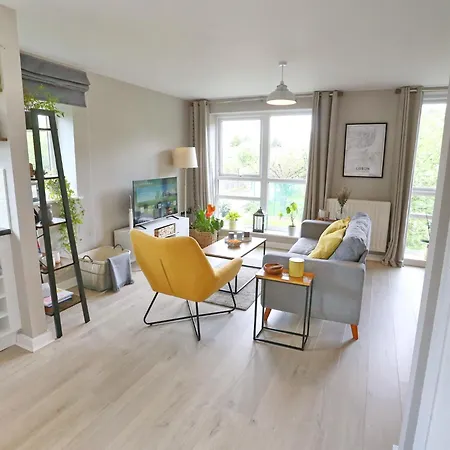 아파트 Pass The Keys Stylish Flat With Parking Close To Coop Arena