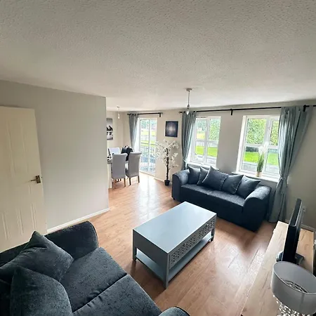 Lovely 2 Dbl Bed Near Heaton Park And North Hospital With Parking 아파트 맨체스터
