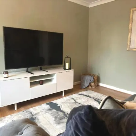 The Chorlton Retreat - Double Bedroom, Free Parking * Manchester