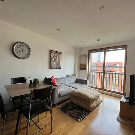 Cosy Central 2 Bed