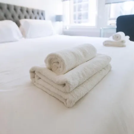 Gorgeous & Centrally Located 2bd Flat Manchester! 公寓 *