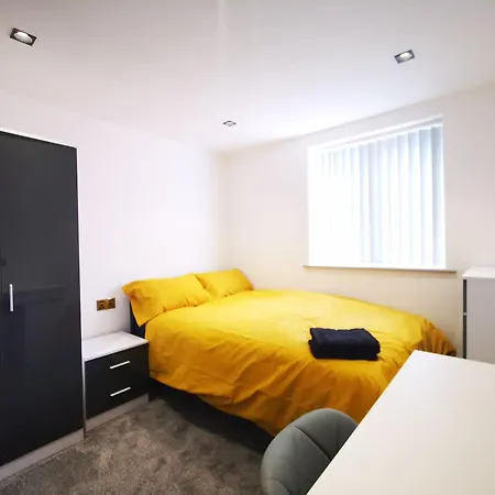South Modern Holiday In Fallowfield - Apt 1 מנצ'סטר