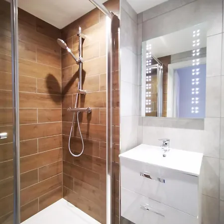 South Modern Holiday In Fallowfield - Apt 1 * מנצ'סטר